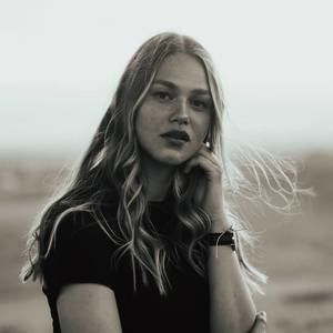 Meet your Posher, Valerie